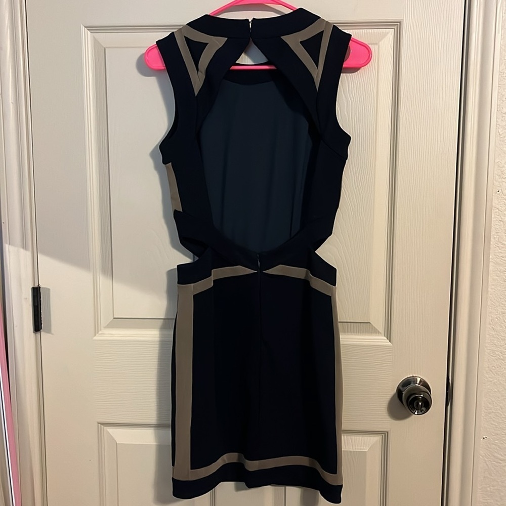 Camilla and Marc navy dress - Picture 2 of 5